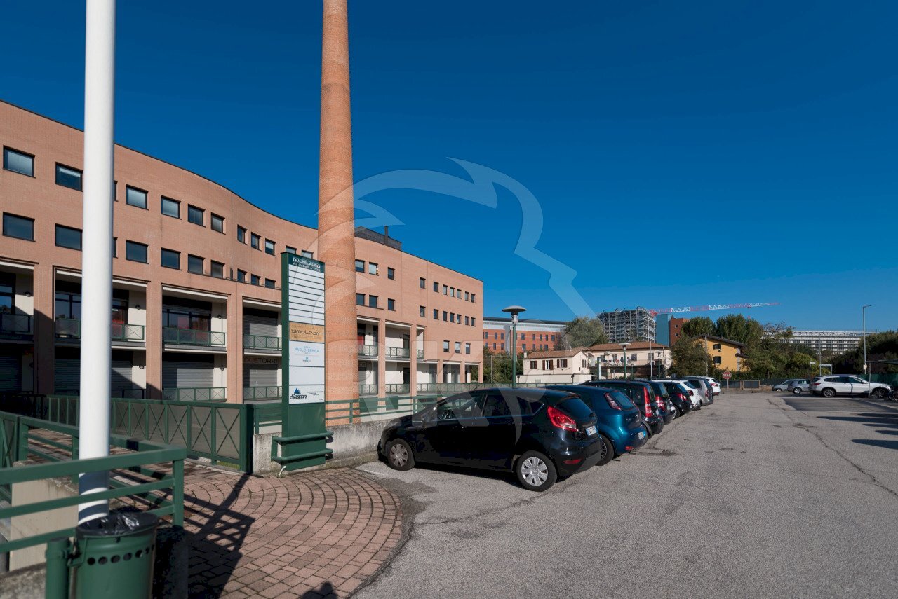 AFFITTO UFFICI GOBETTI-1.jpg - Ufficio Bologna - foto 2