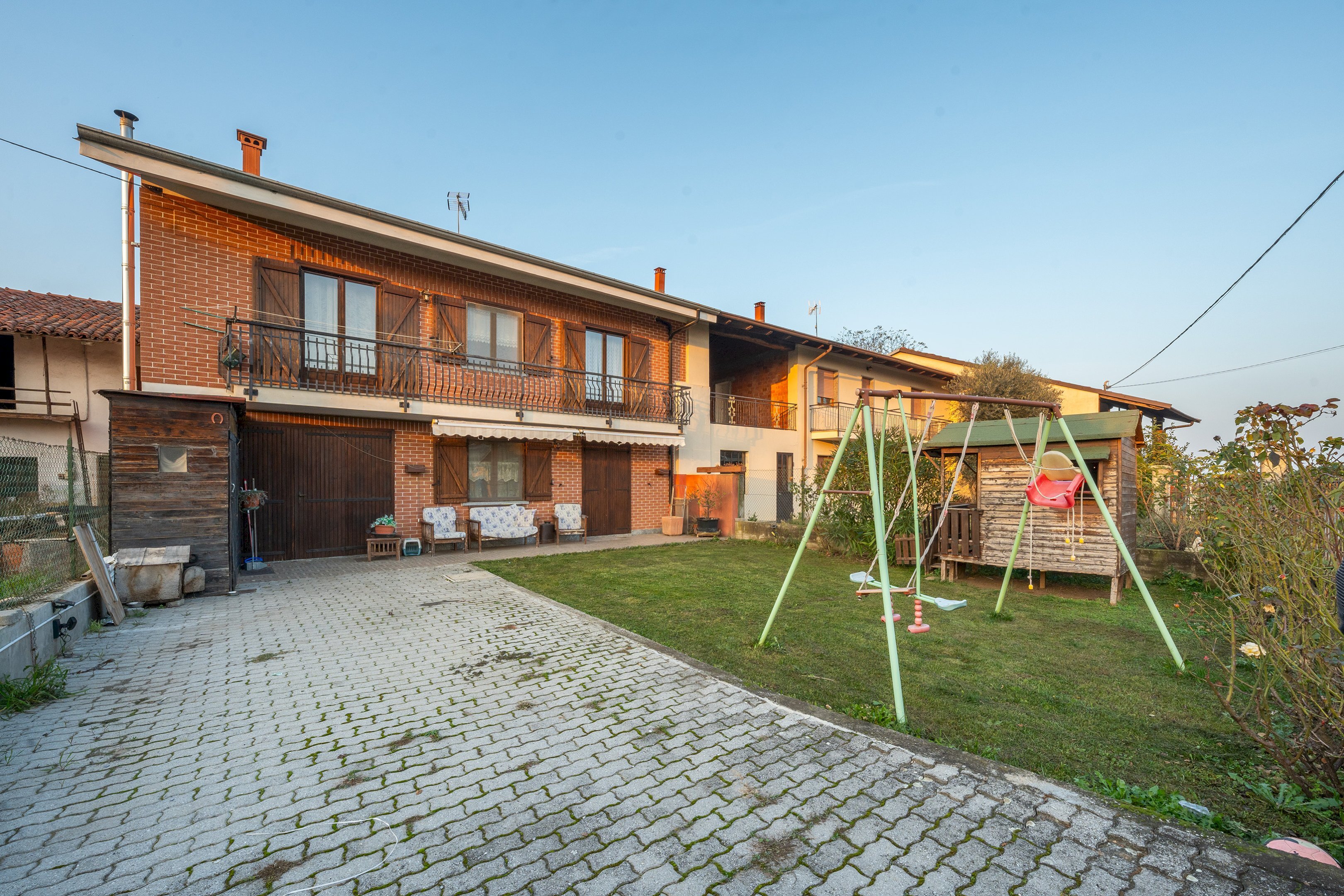 Esterna - Casa semi indipendente Via Piave, 41, frazione Castelletto di Busca, Busca - foto 1