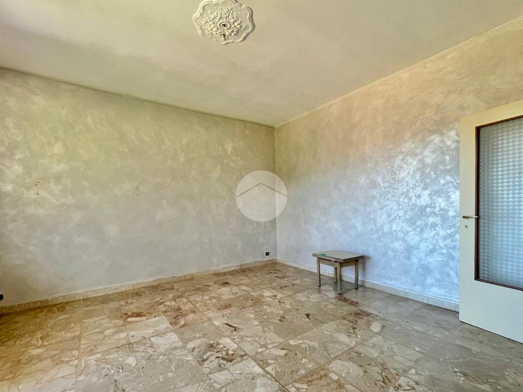 Three-room apartment Via fontana, Traves - photo 3