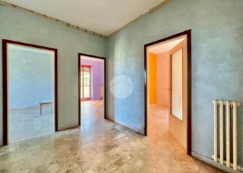 Three-room apartment Via fontana, Traves - photo 13