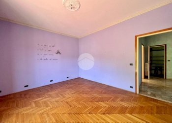 Three-room apartment Via fontana, Traves - photo 17