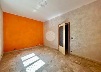 Three-room apartment Via fontana, Traves - photo 18