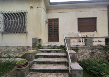 Villa Unifamiliare via ugo foscolo, Camaiore - foto 1