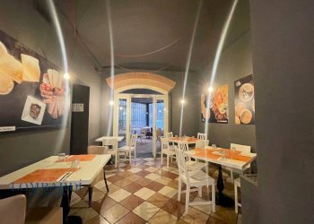 Shop Via Anfiteatro, Milano - photo 6