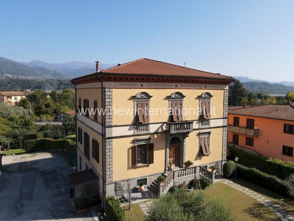 Dettagli esterno - Villa SP39, Gallicano - foto 1