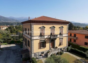 Dettagli esterno - Villa SP39, Gallicano - foto 1