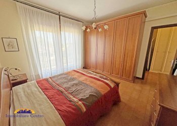 Camera da letto - Casa indipendente piazza 4 Novembre, 10, Povegliano Veronese - foto 14