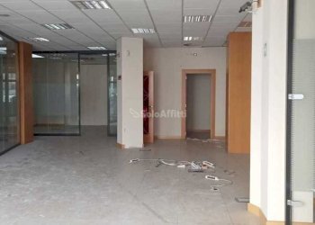 WhatsApp Image 2024-11-06 at 12.18.42 (4).jpeg - Office Macerata - photo 13