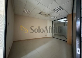 IMG_0876.JPG - Office Macerata - photo 3