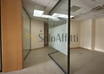 IMG_0880.JPG - Office Macerata - photo 5