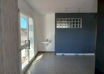 20241104_100644.jpg - Locale Commerciale Fosdinovo - foto 1