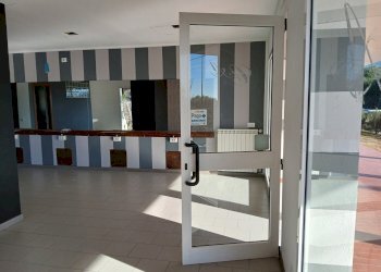 20241104_100652.jpg - Locale Commerciale Fosdinovo - foto 2