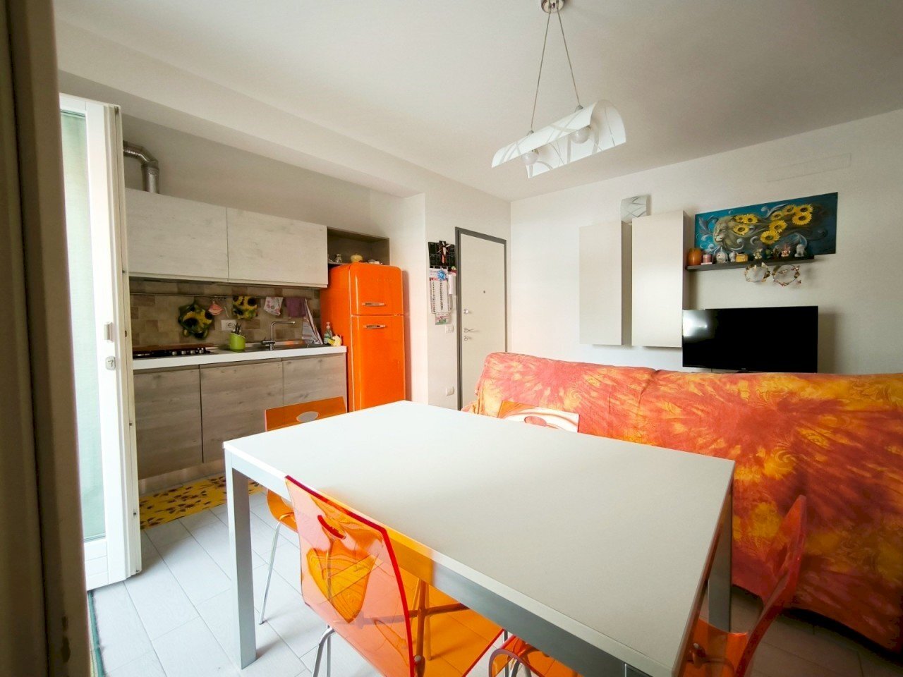 thumbnail_3e31d336-0487-4658-9a74-cf18e1136874.jpg - Four-room apartment Via Campo d'Appio 90, Carrara - photo 1
