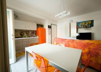 thumbnail_3e31d336-0487-4658-9a74-cf18e1136874.jpg - Quadrilocale Via Campo d'Appio 90, Carrara - foto 1