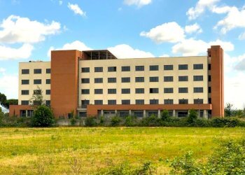 DILEOIMMOBILIARE VENDE HOTEL (4).jpeg - Hotel - Accommodation facility Roma - photo 2