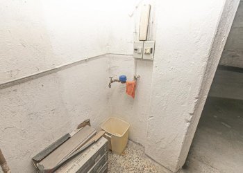 BOX.jpg - Box Via Alcide De Gasperi 129, Campomorone - foto 4