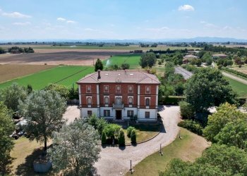 Villa Medicina - foto 2