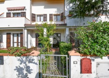 Villa a Schiera Via della Chiesa, Poggio Renatico - foto 1