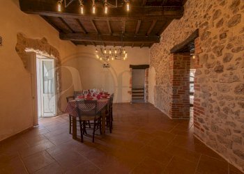 Stable - Palace Via Roma, Prossedi - photo 8