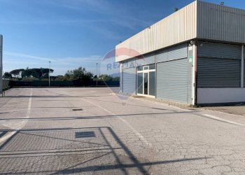 Commercial Premises VIA DELLA STAZIONE DI PAVONA, Albano Laziale - photo 3