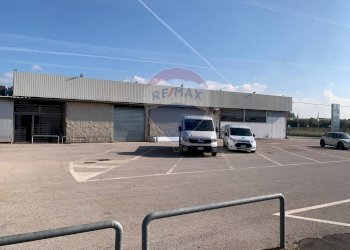 Commercial Premises VIA DELLA STAZIONE DI PAVONA, Albano Laziale - photo 9