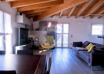 Attico Via Buratti, Bergamo (zona Redona) - foto 1