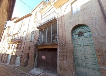 Casa indipendente CORSO VITTORIO EMANUELE, Monsampolo del Tronto - foto 3