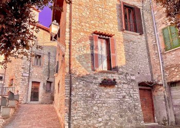 Bilocale via cesare battisti, Casaprota - foto 1