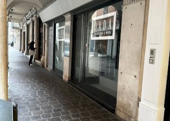 Locale Commerciale Mantova - foto 1