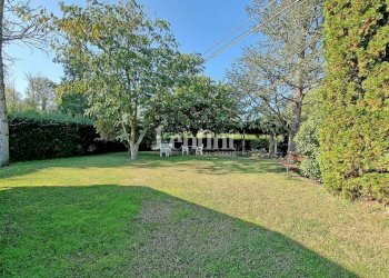 Giardino - Restaurant strada Statale Asti Casale, 19, Penango - photo 4