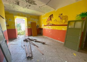 Stanza non arredata - Casa indipendente piazza Santa Maria di Viurso, 1, Carmagnola - foto 25