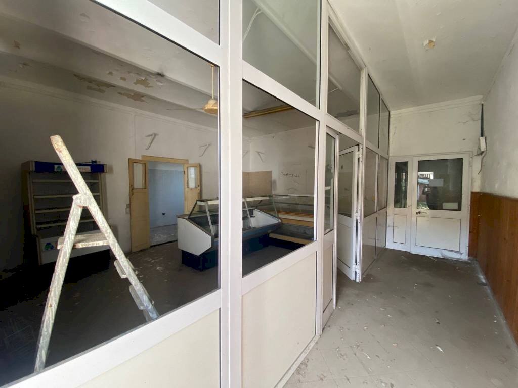 Interno non residenziale - Independent house piazza Santa Maria di Viurso, 1, Carmagnola - photo 3