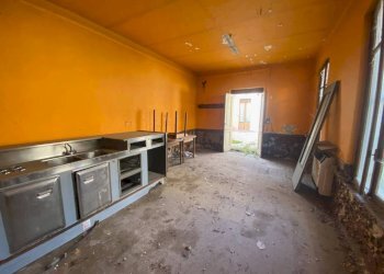 Interno non residenziale - Casa indipendente piazza Santa Maria di Viurso, 1, Carmagnola - foto 20