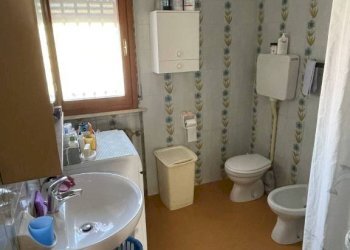 Bagno - Villa via Stefano Ortolani, Ravenna (zona Porto Corsini) - foto 29