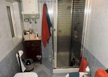 Bagno - Quadrilocale via Antonio Cantore, 13, Genova (zona Sampierdarena) - foto 15