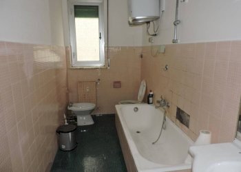 Bagno - Trilocale via Vesuvio, 7, Genova (zona Oregina) - foto 14