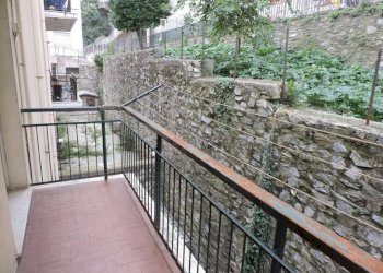 Balcone - Trilocale via Vesuvio, 7, Genova (zona Oregina) - foto 19