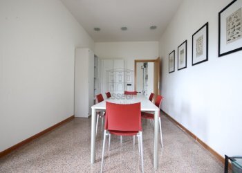 BELLISSIMO CAPANNONE DI RAPPRESENTANZA PARI AL NU - Locale Commerciale Via dei Bocchi 201, Capannori - foto 7