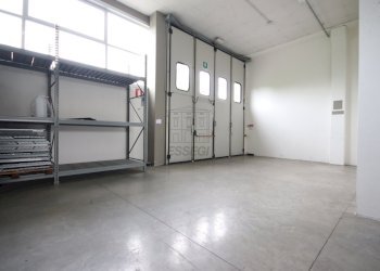 BELLISSIMO CAPANNONE DI RAPPRESENTANZA PARI AL NU - Locale Commerciale Via dei Bocchi 201, Capannori - foto 13