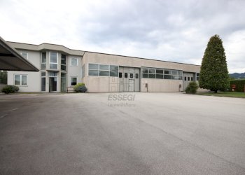 BELLISSIMO CAPANNONE DI RAPPRESENTANZA PARI AL NU - Locale Commerciale Via dei Bocchi 201, Capannori - foto 24