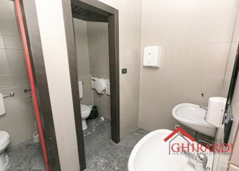 7.2 BAGNI.jpg - Ufficio VIA DE MARINI 1, Genova - foto 24