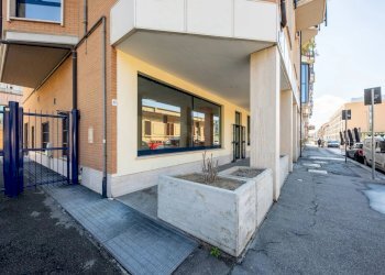 Negozio Via Cesana, Torino - foto 2