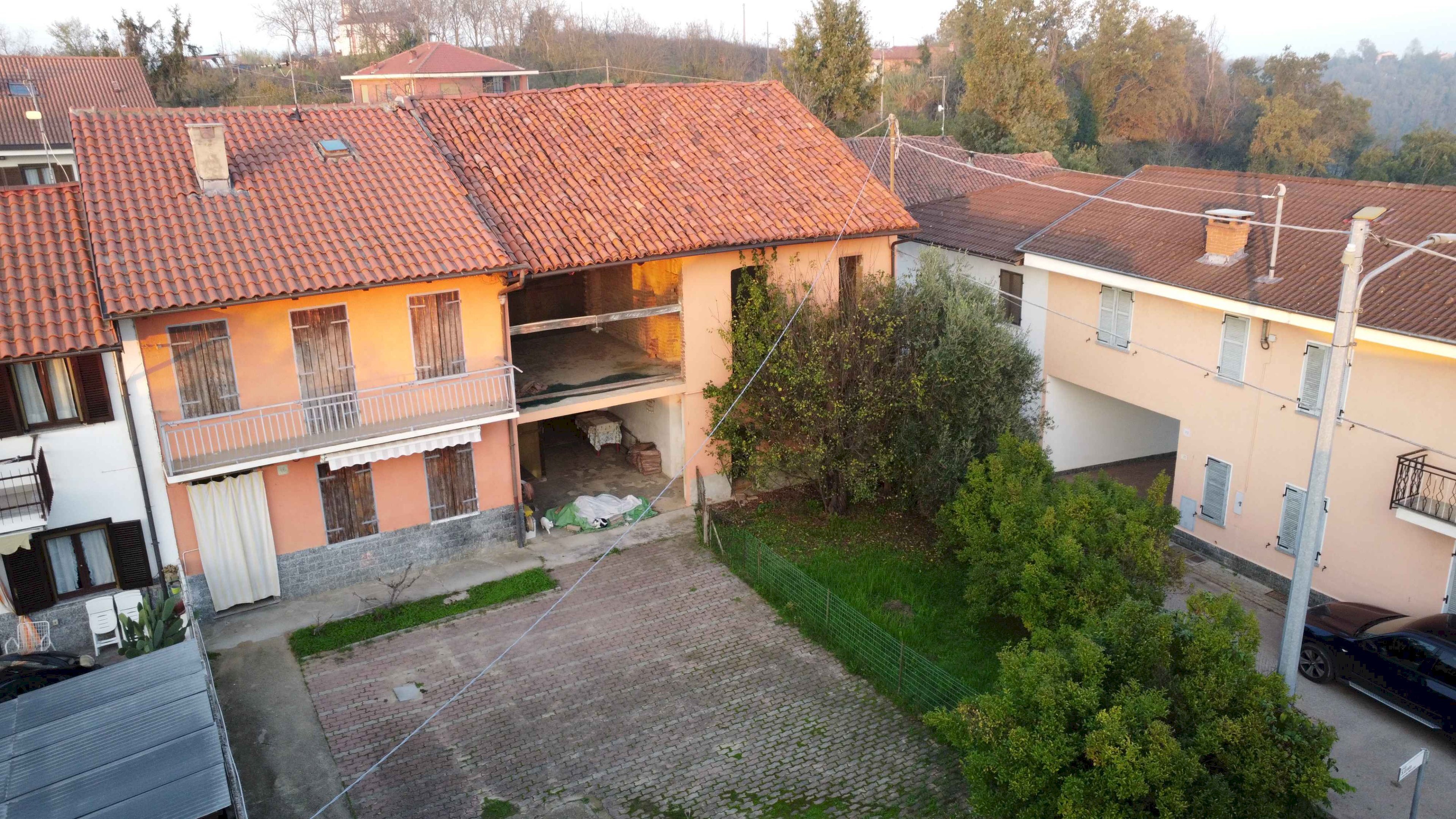 esterno - Cascina Strada San Grato, 46, Ferrere - foto 2