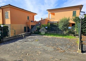 Posto Auto Via Aurelia Ponente, Santo Stefano al Mare - foto 2