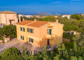 Villa a Schiera Viale Pittulongu, Olbia - foto 3