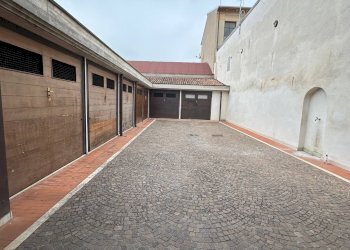 Trilocale Mantova - foto 9