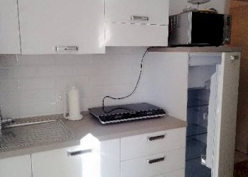 Cucina - Bilocale via Acqui, 3, Ceriale - foto 1