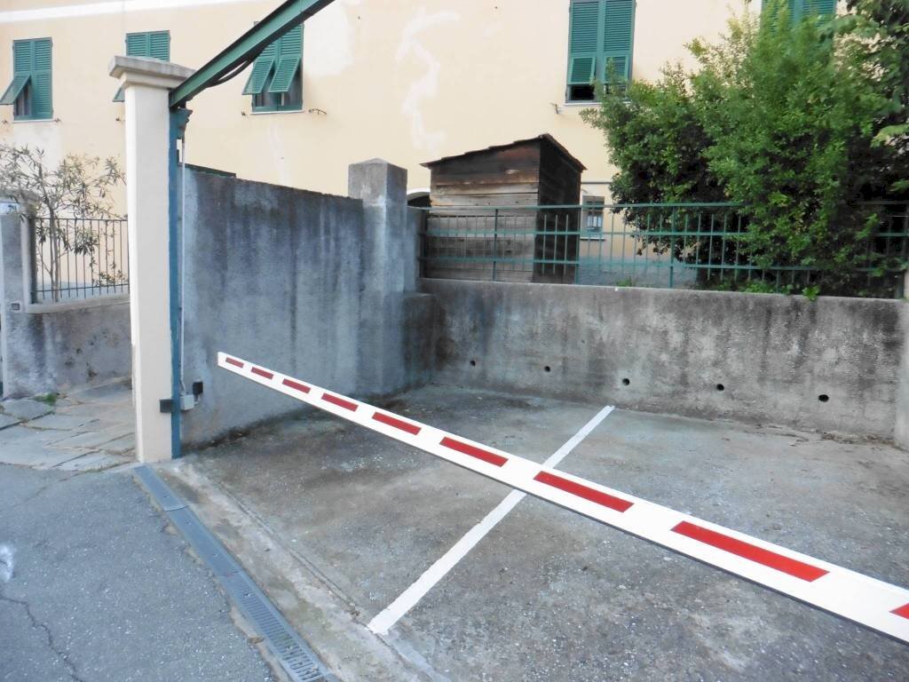 Zona - Box Passo Barnabiti, 7, Genova - foto 2