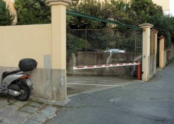 Zona - Box Passo Barnabiti, 7, Genova - foto 7