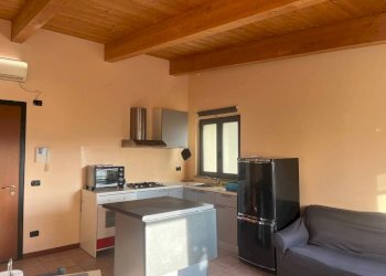 Cucina - Bilocale via Giuseppe Mazzini, 2A, Cossato - foto 2